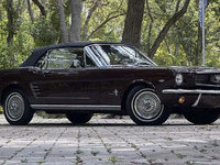 Image 3 of 11 of a 1966 FORD MUSTANG