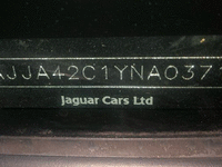 Image 12 of 13 of a 2000 JAGUAR XK8