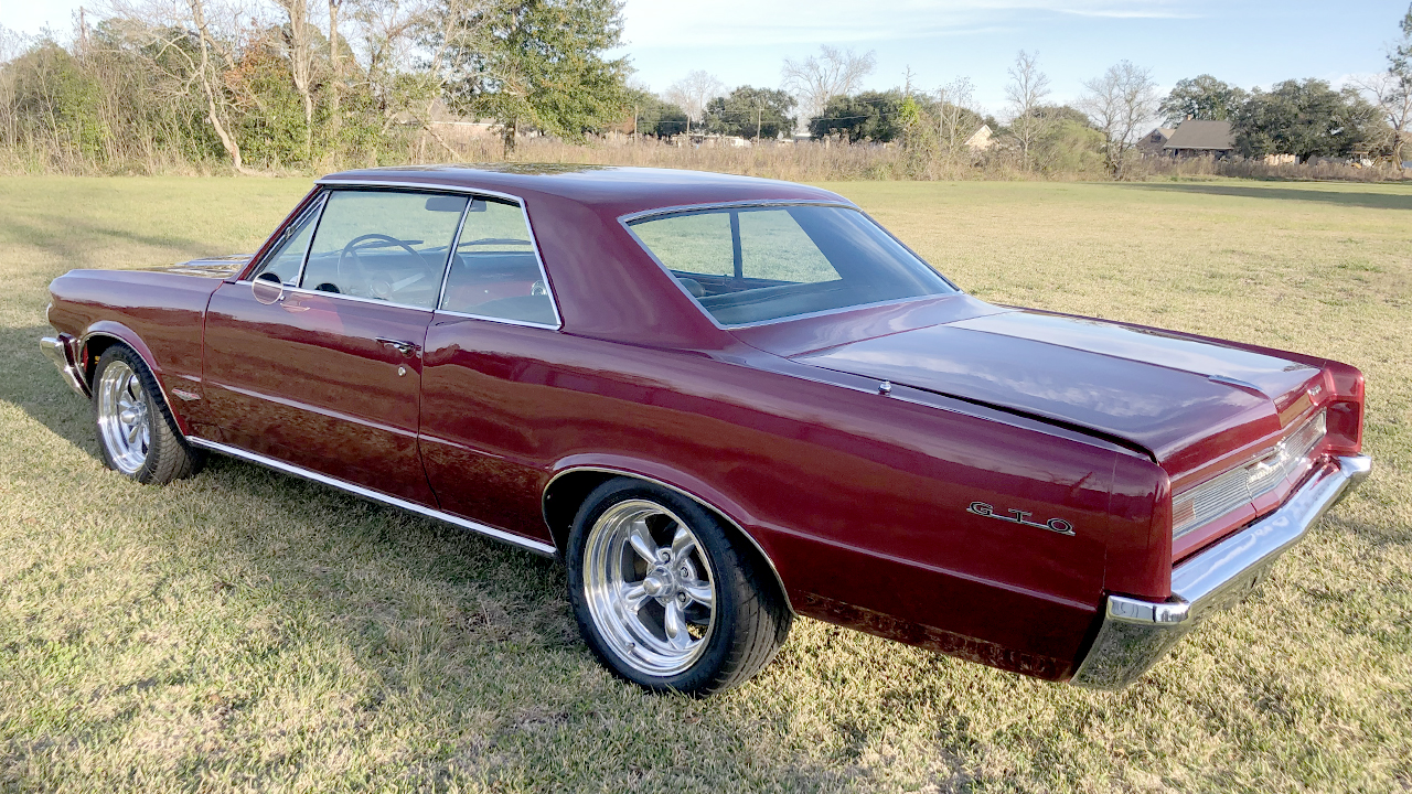 1st Image of a 1964 PONTIAC LEMANS