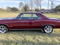 Image 4 of 10 of a 1964 PONTIAC LEMANS