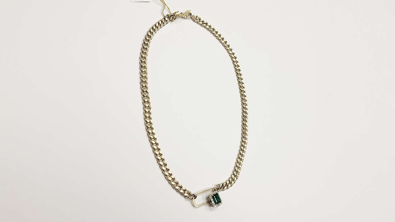 3rd Image of a N/A 14K YELLOW GLD NATURAL EMERALD BERYL & DIAMOND
