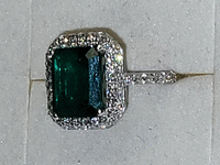 Image 2 of 10 of a N/A PLATINUM NATURAL EMERALD & DIAMOND