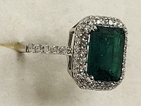 Image 3 of 10 of a N/A PLATINUM NATURAL EMERALD & DIAMOND