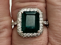Image 6 of 10 of a N/A PLATINUM NATURAL EMERALD & DIAMOND