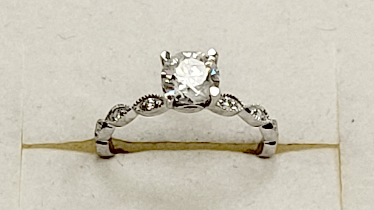 0th Image of a N/A 18K WHITE GOLD LADY'S DIAMOND