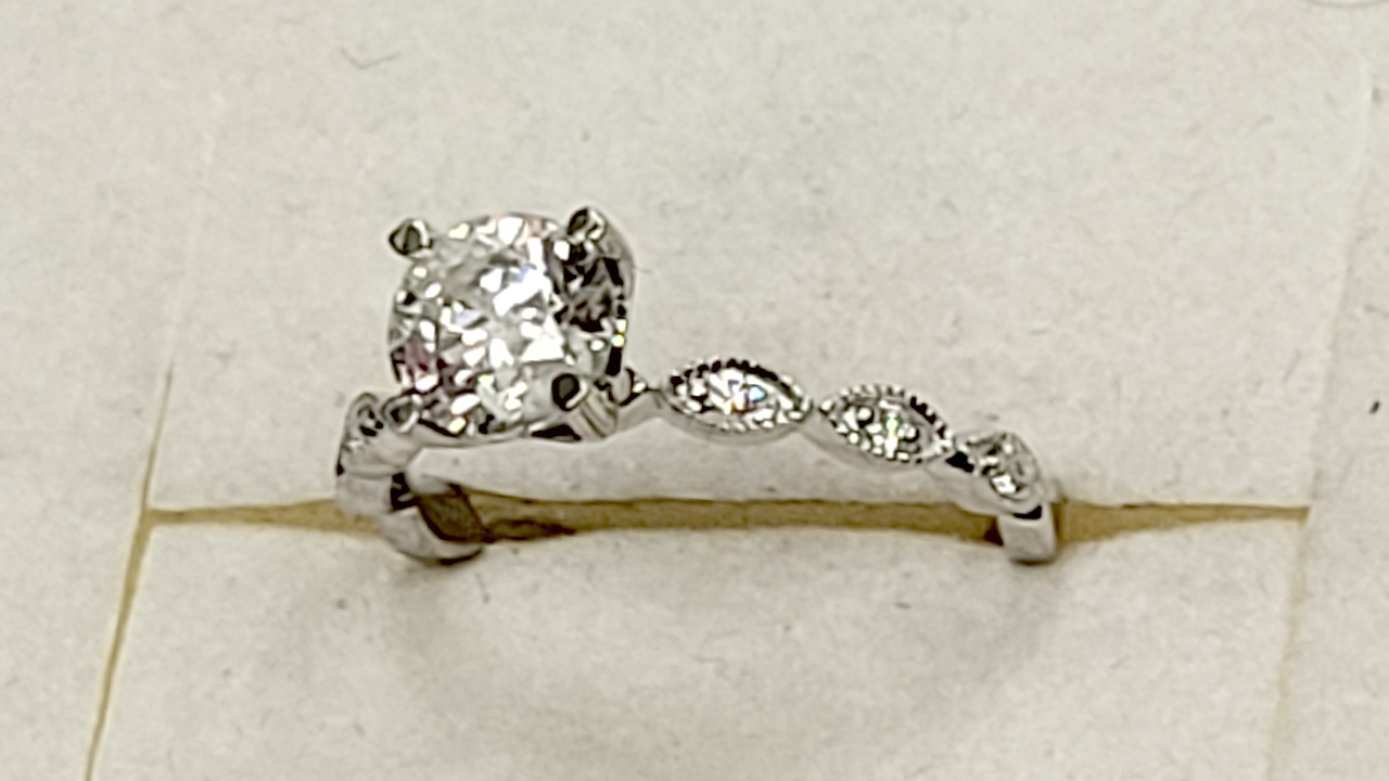 1st Image of a N/A 18K WHITE GOLD LADY'S DIAMOND
