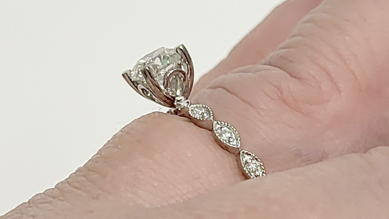 4th Image of a N/A 18K WHITE GOLD LADY'S DIAMOND