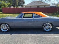 Image 5 of 18 of a 1970 DODGE SUPER BEE