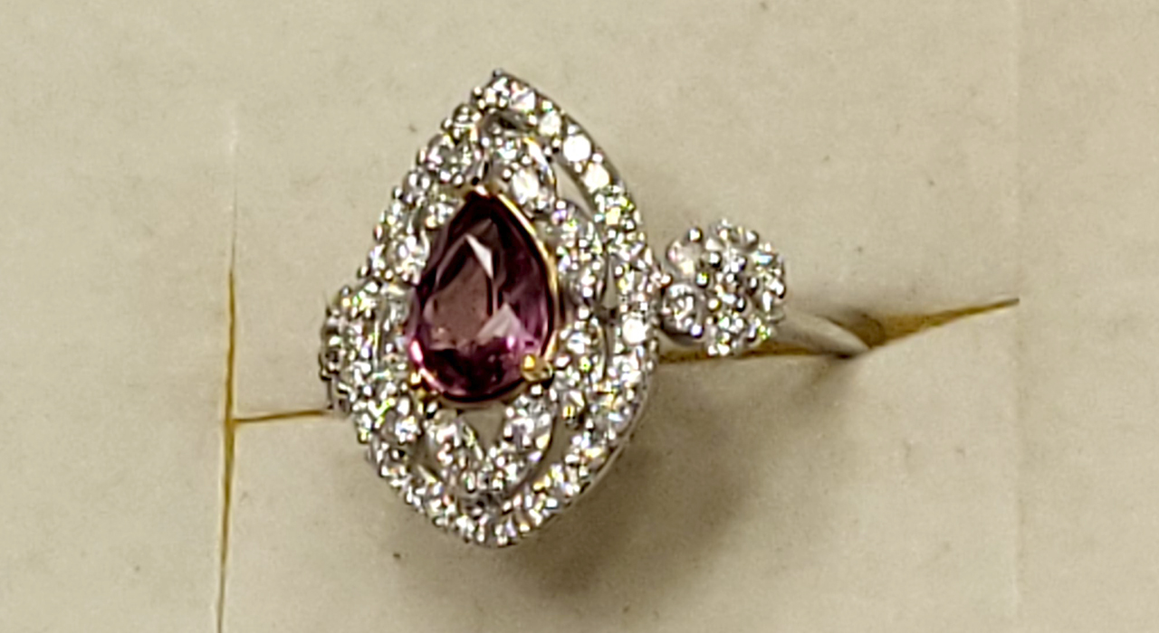 1st Image of a N/A 18K GOLD SAPPHIRE & DIAMOND