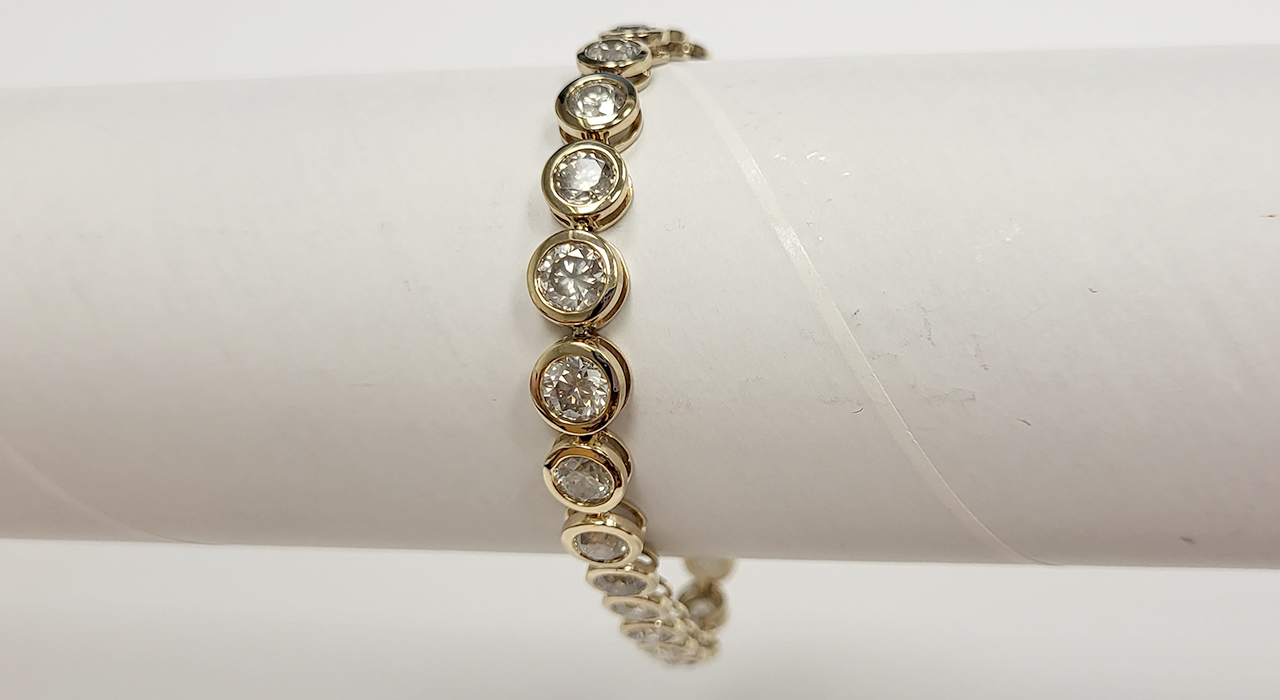 2nd Image of a N/A 14K YELLOW GOLD DIAMOND
