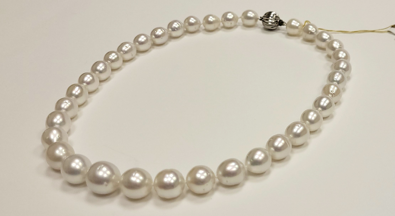 2nd Image of a N/A SOUTH SEA PEARL