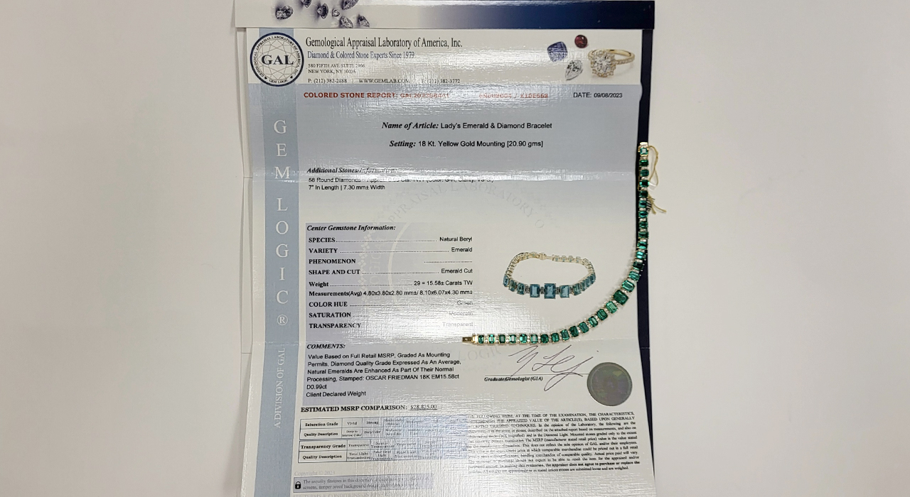 4th Image of a N/A LADY'S EMERALD DIAMOND