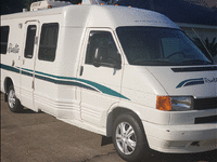 Image 3 of 17 of a 1996 WINNEBAGO RIALTA