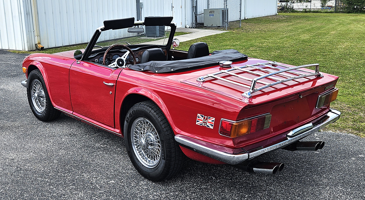 3rd Image of a 1972 TRIUMPH TR6