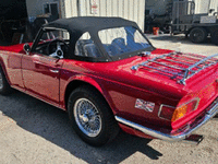 Image 6 of 20 of a 1972 TRIUMPH TR6