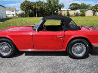 Image 8 of 20 of a 1972 TRIUMPH TR6