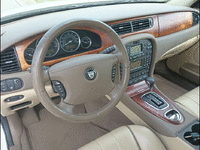 Image 8 of 11 of a 2008 JAGUAR S TYPE