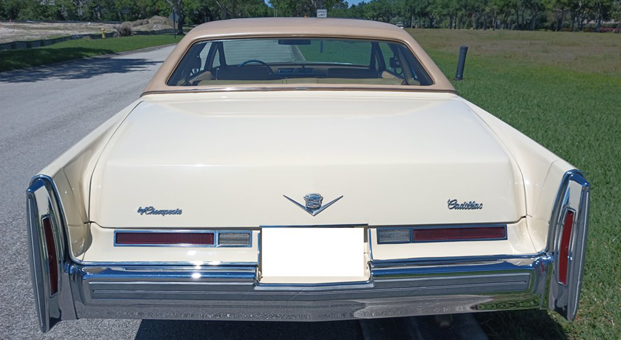 4th Image of a 1976 CADILLAC COUPE DEVILLE
