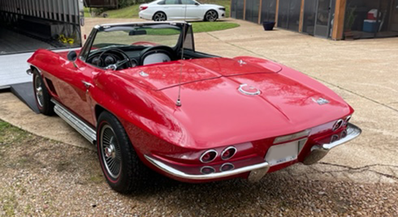 2nd Image of a 1967 CHEVROLET CORVETTE