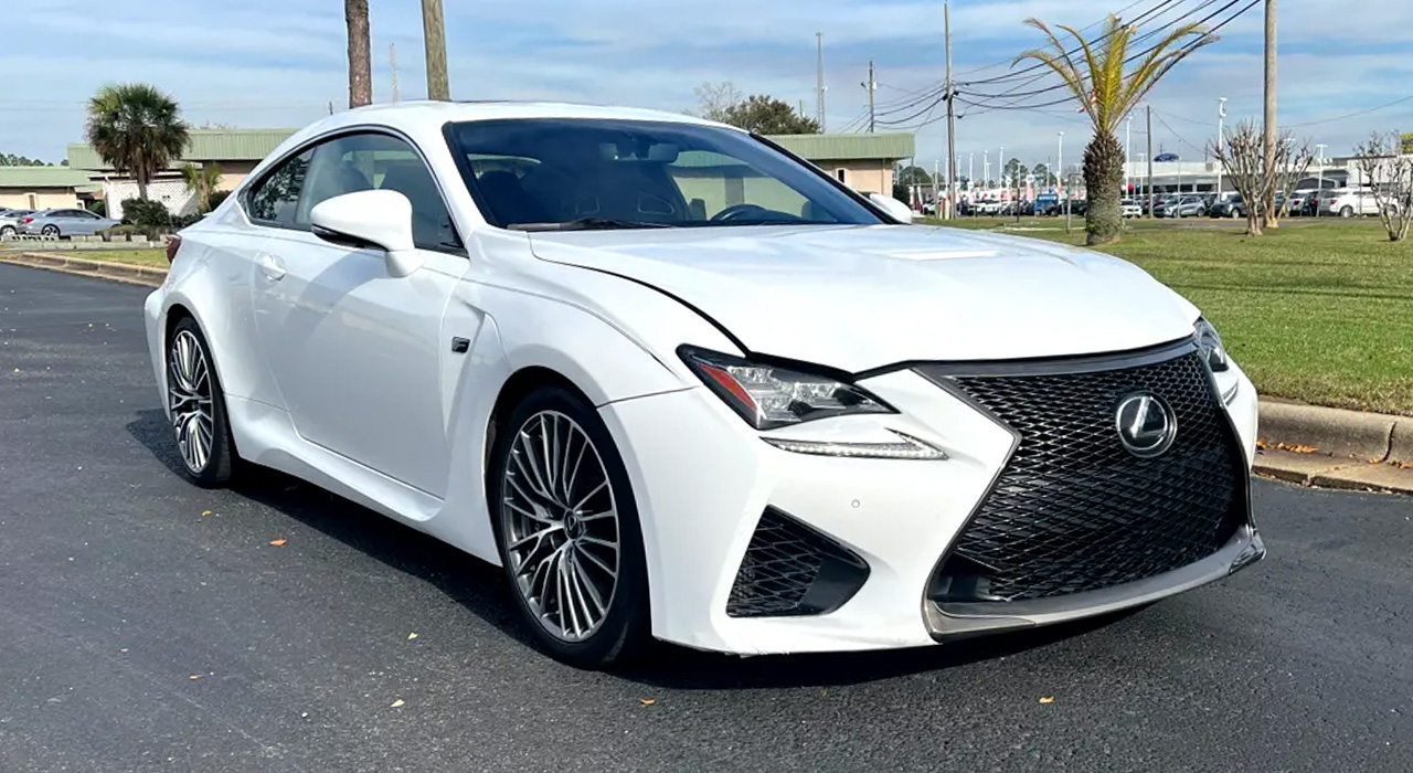 1st Image of a 2015 LEXUS RC F