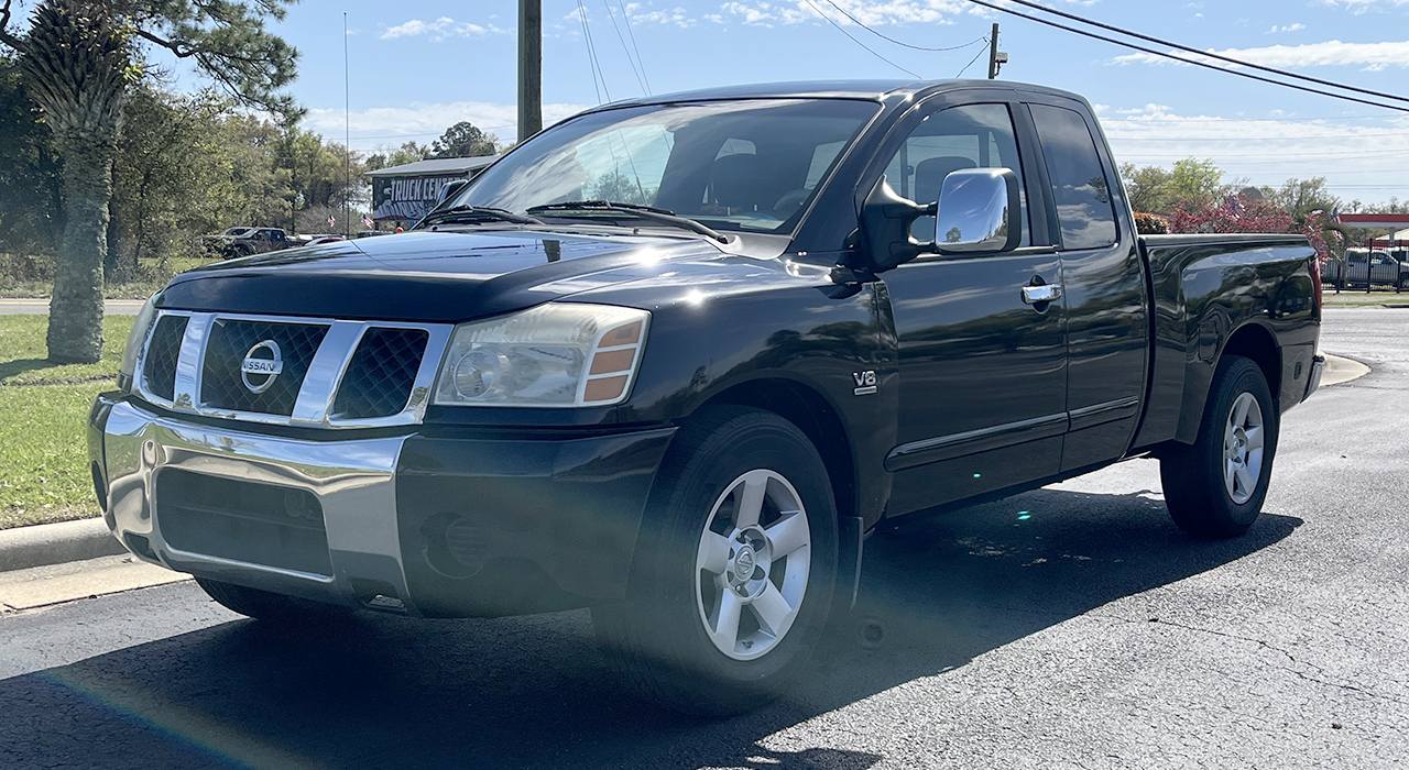 0th Image of a 2004 NISSAN TITAN SE