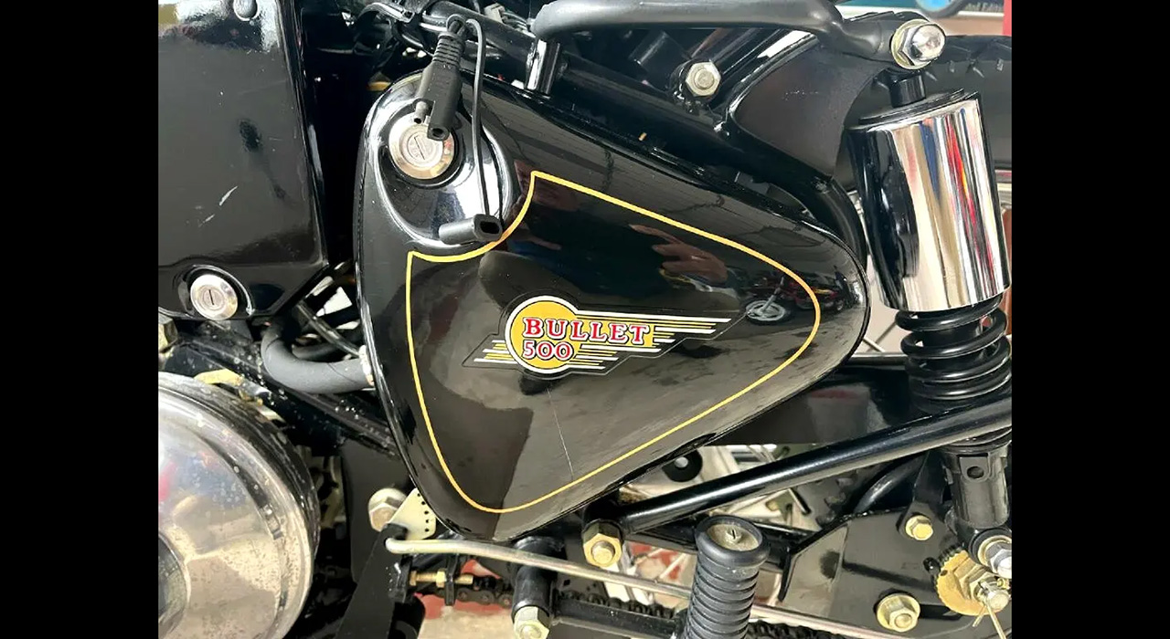 7th Image of a 2005 ROYAL ENFIELD CUSTOM 500