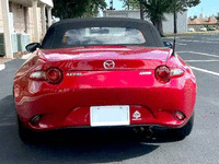 Image 12 of 28 of a 2016 MAZDA MX-5 MIATA SPORT