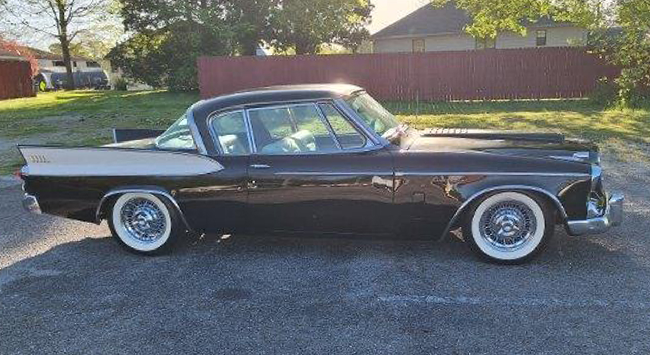 2nd Image of a 1957 STUDEBAKER GOLDEN HAWK