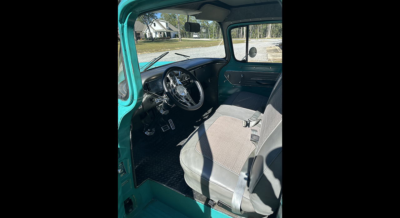 5th Image of a 1958 CHEVROLET APACHE