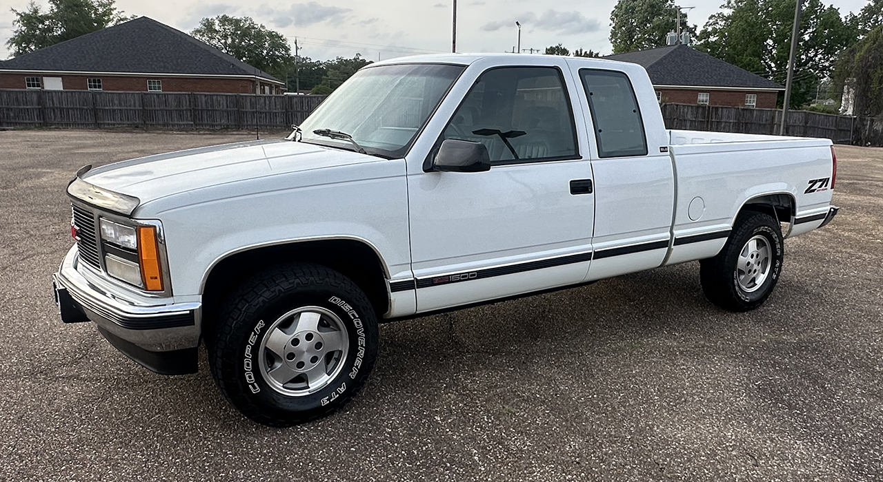 1st Image of a 1993 GMC SIERRA Z71 SLE