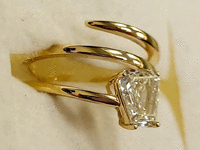 Image 5 of 15 of a N/A 18K YELLOW GLD CALF STEP DIAMOND