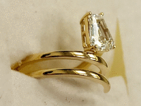 Image 7 of 15 of a N/A 18K YELLOW GLD CALF STEP DIAMOND