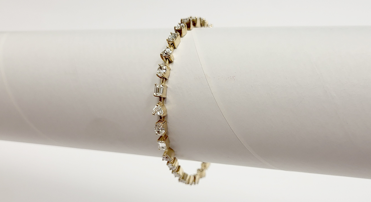 9th Image of a N/A 18K YELLOW GOLD DIAMOND