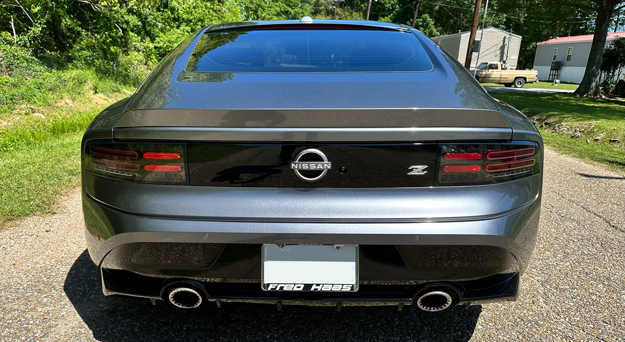 7th Image of a 2023 NISSAN Z SPORT