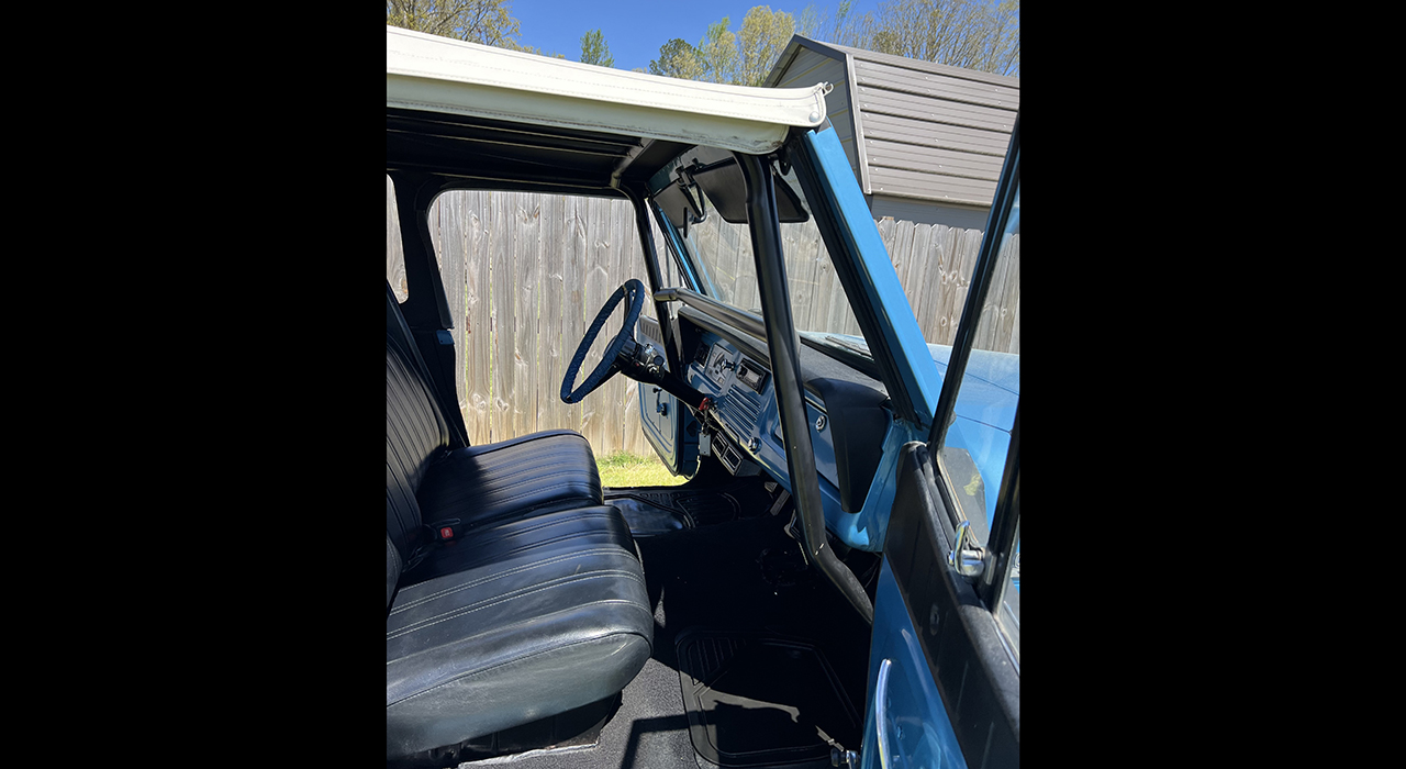 9th Image of a 1973 JEEP COMMANDO