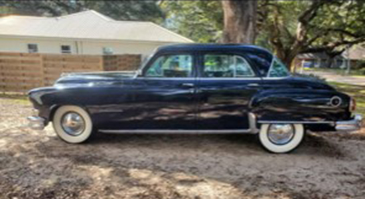 2nd Image of a 1952 CHRYSLER CROWN IMPERIAL