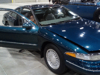 Image 13 of 22 of a 1993 LINCOLN MARK VIII