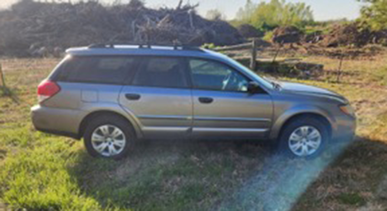 3rd Image of a 2008 SUBARU OUTBACK 2.5 BASE