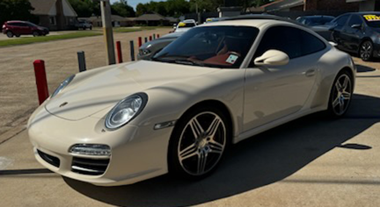 1st Image of a 2009 PORSCHE 911 CARRERA S