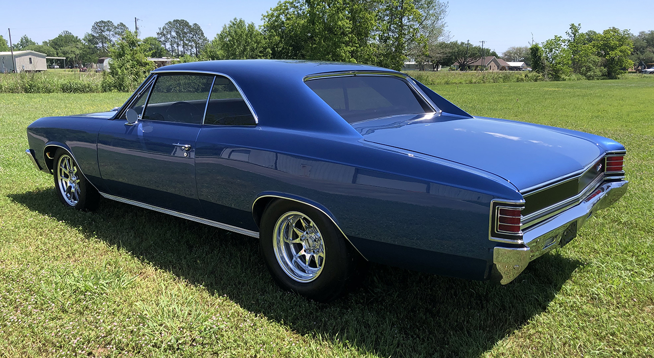 2nd Image of a 1967 CHEVROLET CHEVELLE