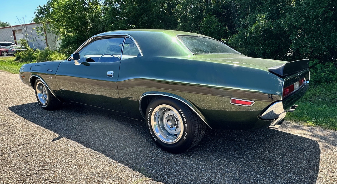 1st Image of a 1970 DODGE CHALLENGER