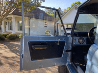 Image 11 of 20 of a 1977 FORD BRONCO