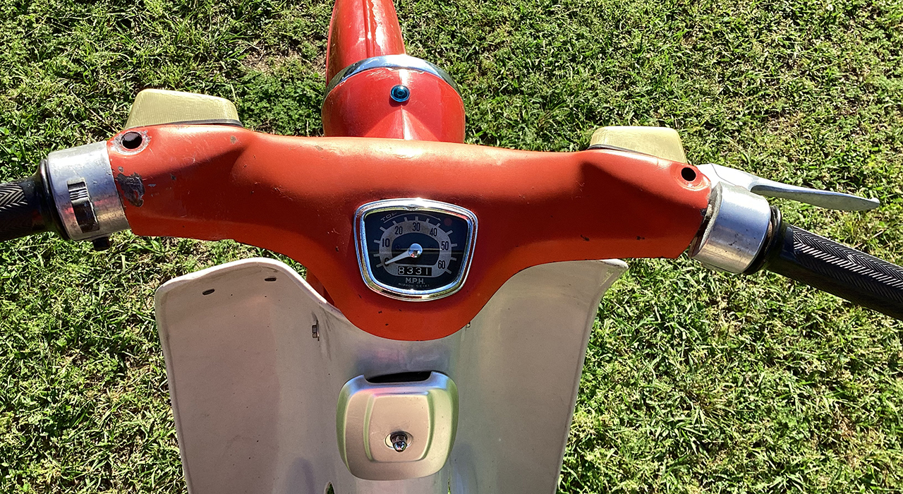 5th Image of a 1965 HONDA C100