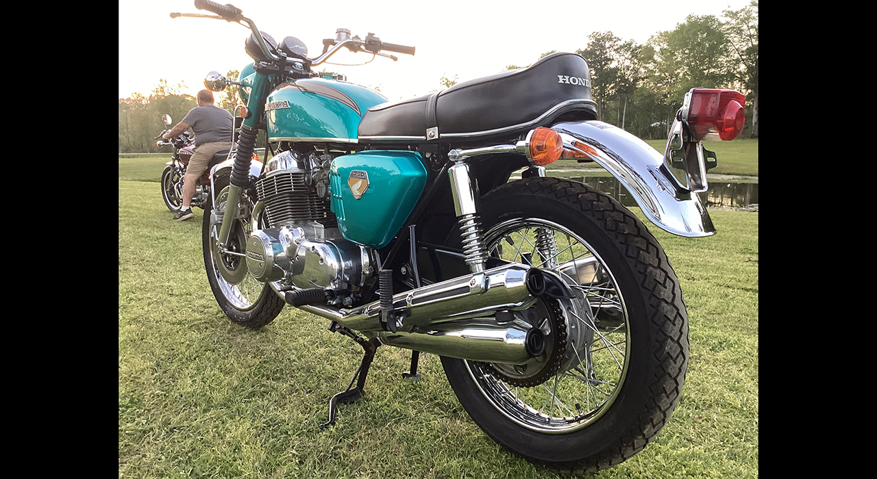 3rd Image of a 1969 HONDA CB750