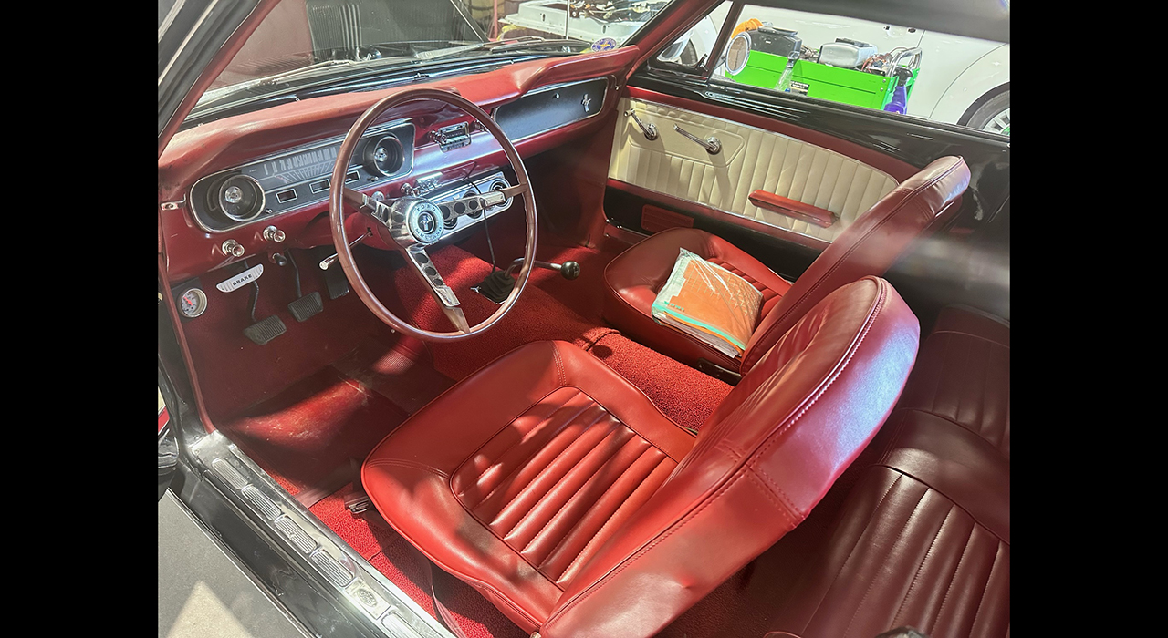 7th Image of a 1965 FORD MUSTANG