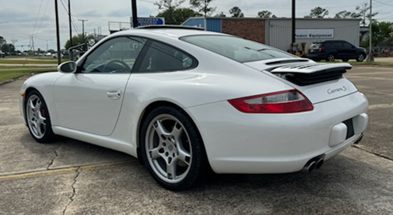 1st Image of a 2007 PORSCHE 911 CARRERA S