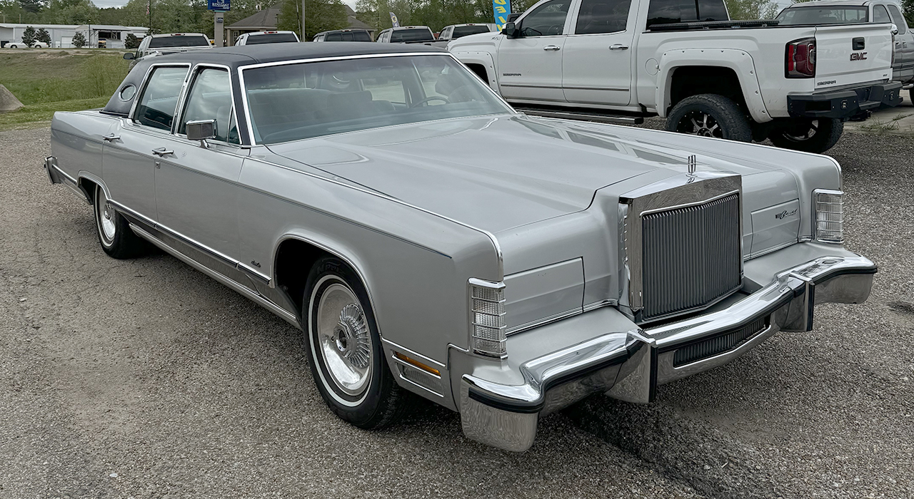 1st Image of a 1978 LINCOLN CONTINENTAL
