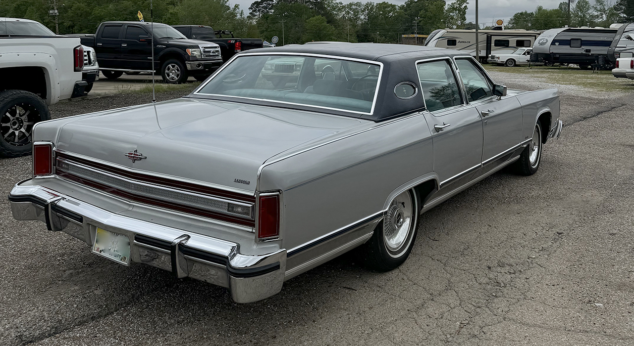 3rd Image of a 1978 LINCOLN CONTINENTAL