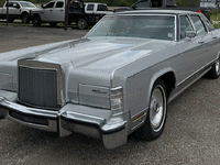Image 1 of 9 of a 1978 LINCOLN CONTINENTAL