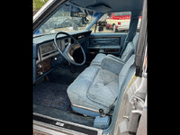 Image 6 of 9 of a 1978 LINCOLN CONTINENTAL